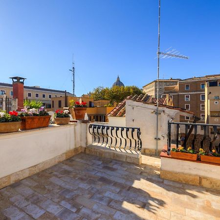 Апартаменты Borgo Pio Experience Рим Экстерьер фото